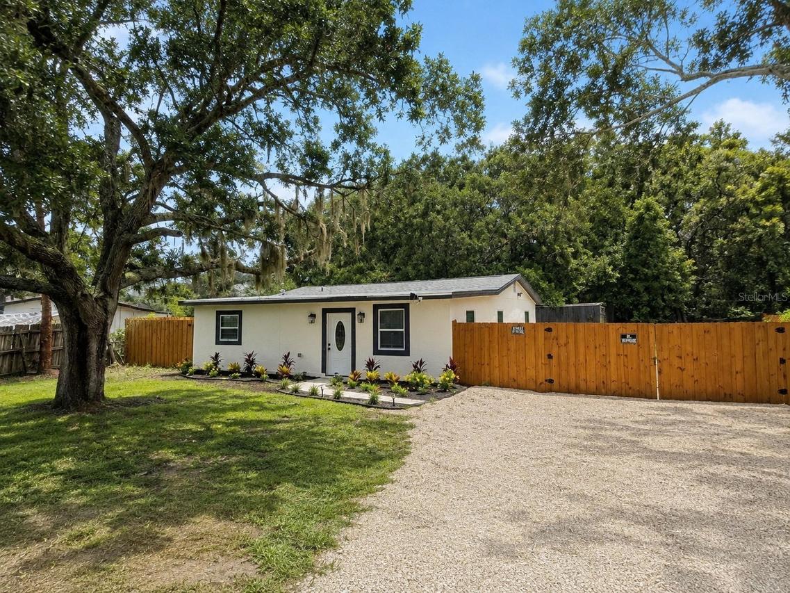 2103 45th Street Ct., Bradenton, FL 34208