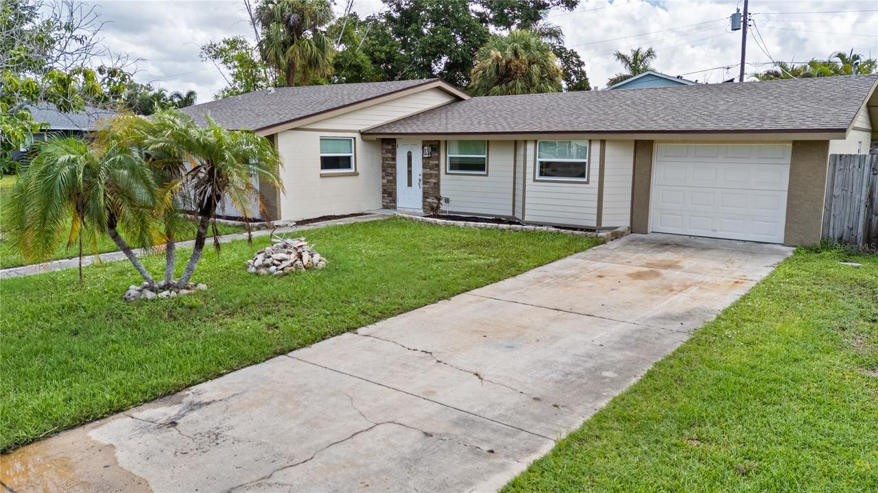3831 118th St., Bradenton, FL 34210