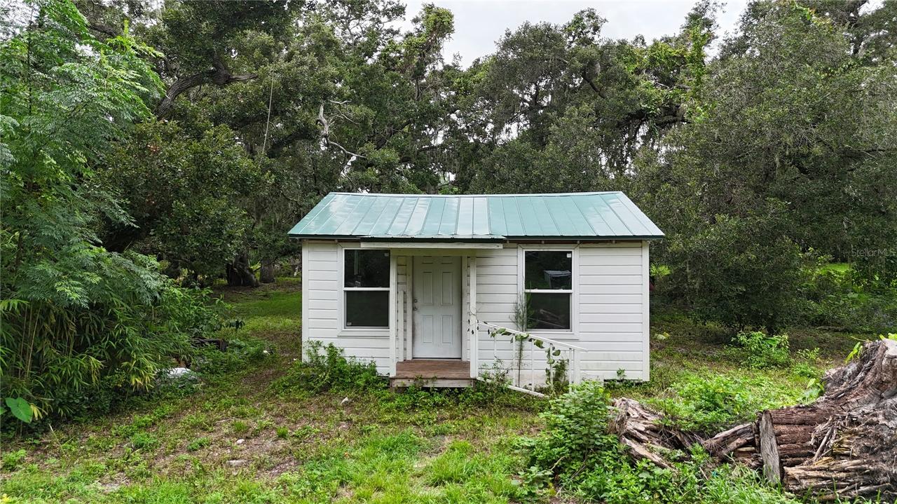 5404 18th Street Blvd., Bradenton, FL 34203