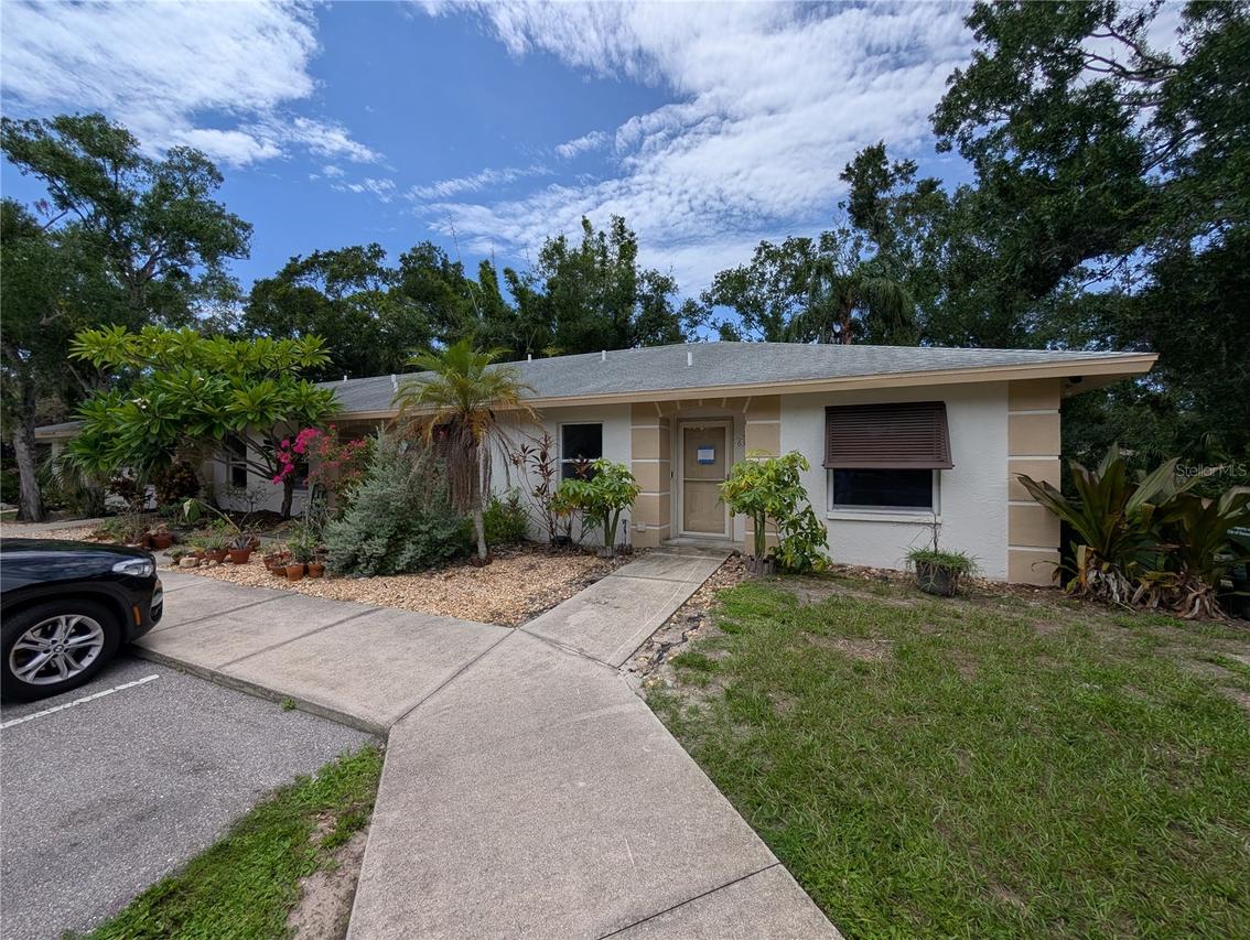 638 N Jefferson Ave. #15, Sarasota, FL 34237
