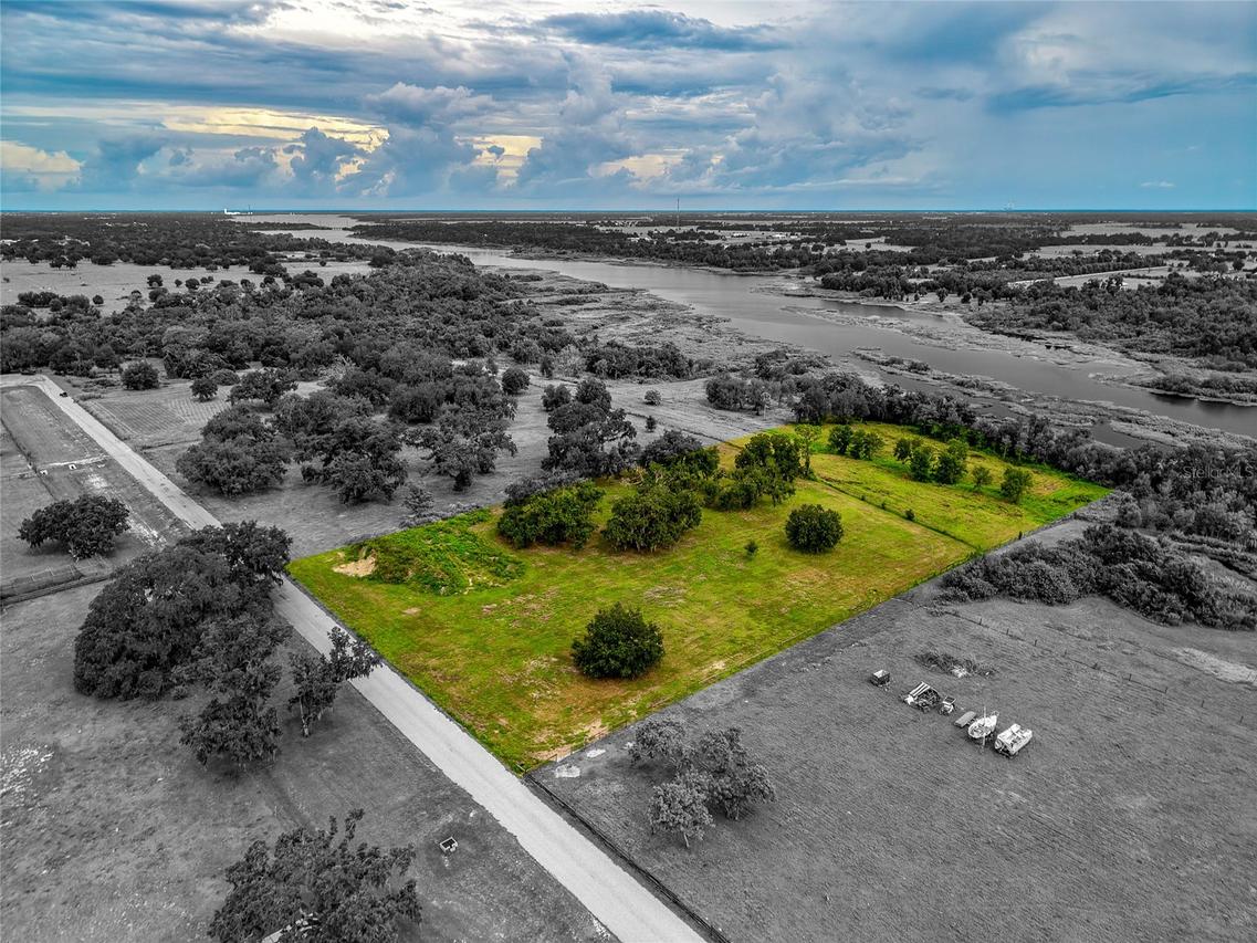 26217 39th Pl., Myakka City, FL 34251