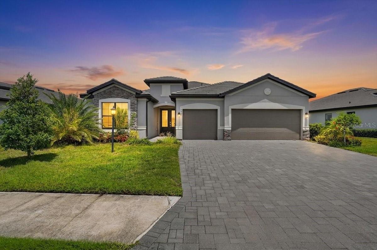 4967 Seafoam Tr., Bradenton, FL 34211