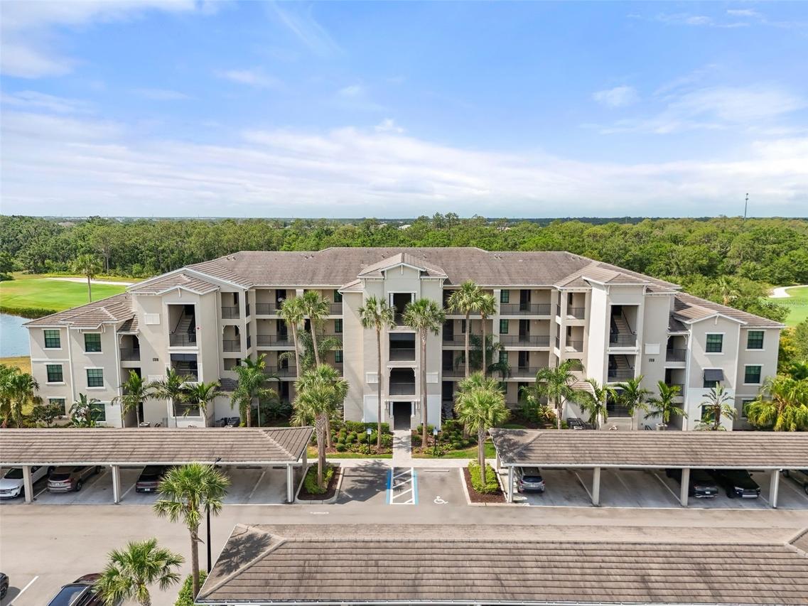 17510 Gawthrop Dr. #302, Bradenton, FL 34211