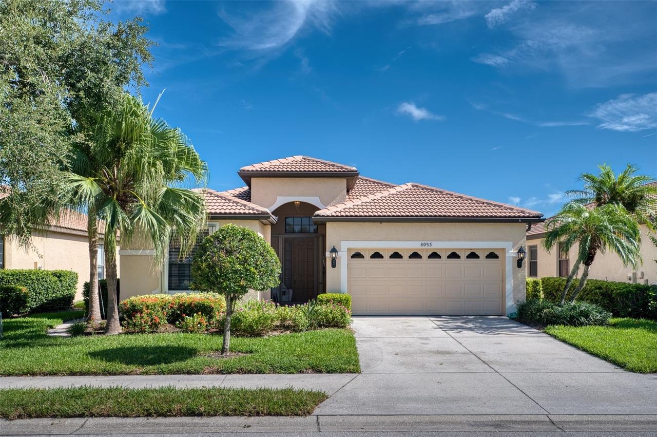 8053 Stirling Falls Cir., Sarasota, FL 34243