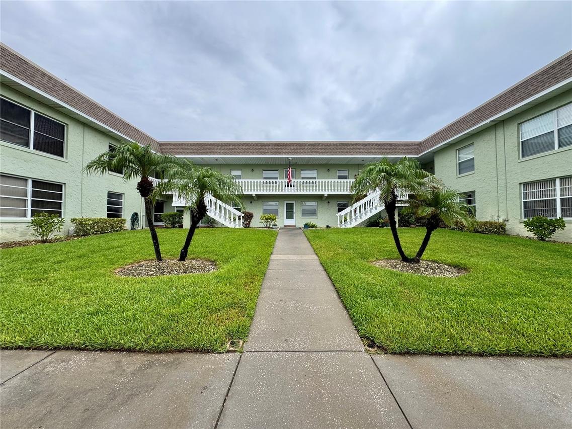 1250 S Pinellas Ave. #511, Tarpon Springs, FL 34689