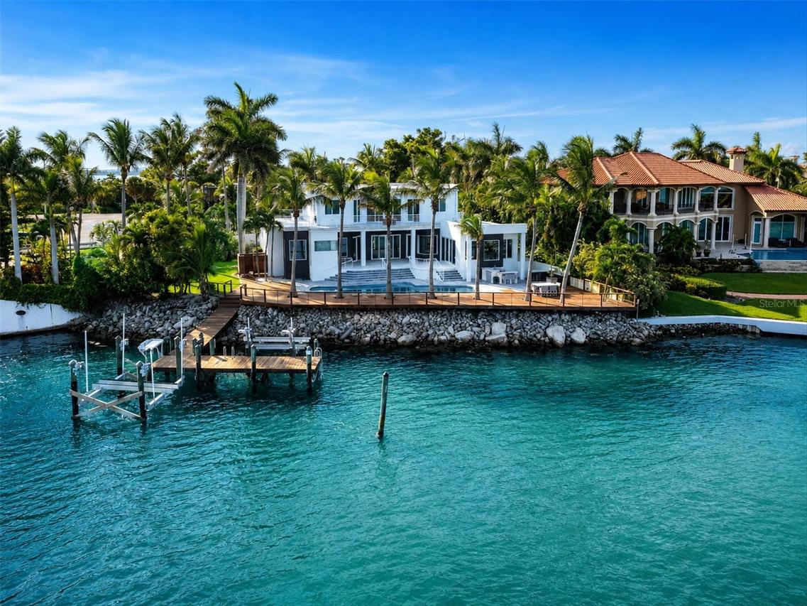 1475 John Ringling Pkwy., Sarasota, FL 34236