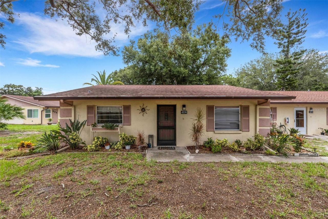 4574 Mohican Tr. #151, Sarasota, FL 34233