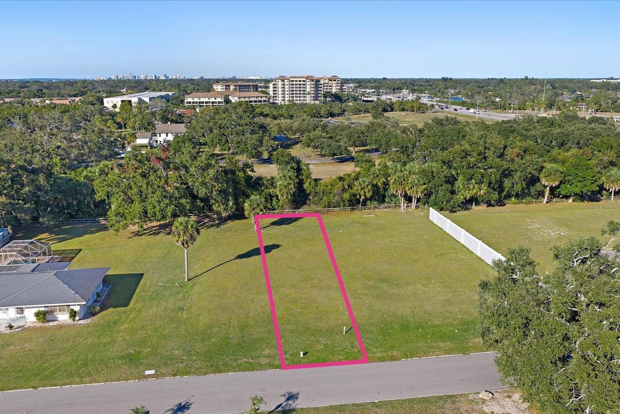 Southwood St., Sarasota, FL 34231