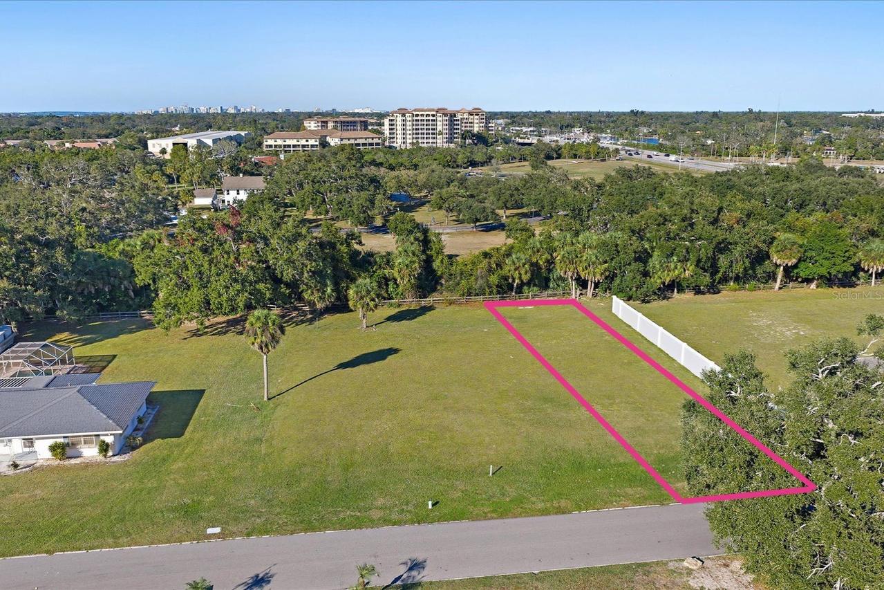 Southwood St., Sarasota, FL 34231