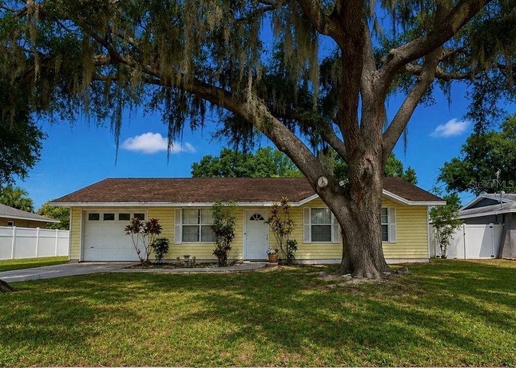 2336 Java Plum Ave., Sarasota, FL 34232