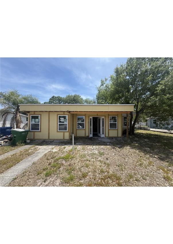 4730 W Wallace Ave., Tampa, FL 33611