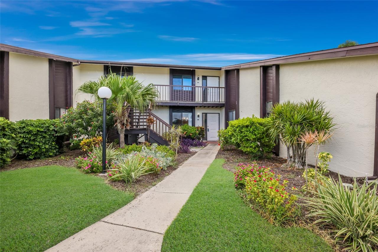 5400 34th St. #B16, Bradenton, FL 34210