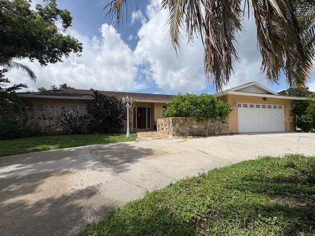 4240 Charing Cross Rd., Sarasota, FL 34241