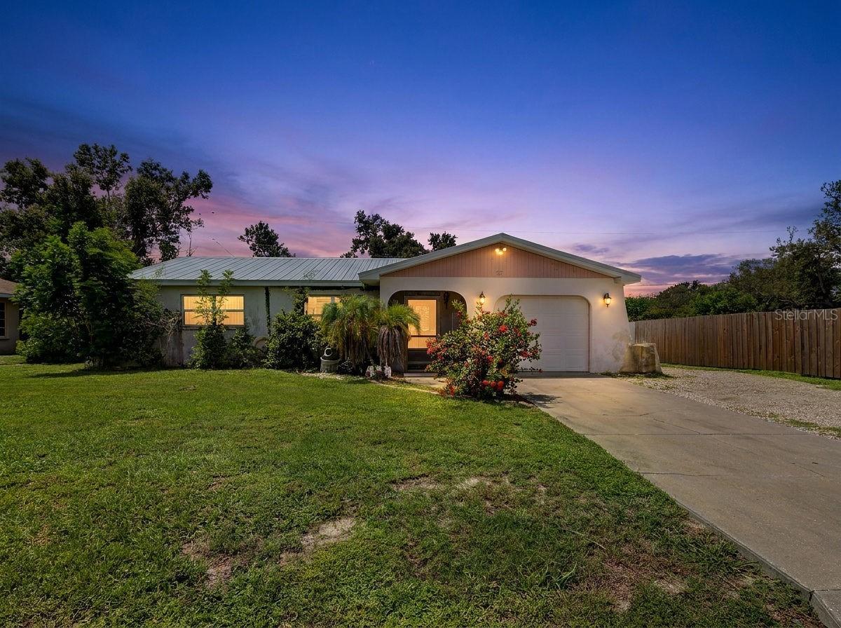 355 Trinity Rd., Venice, FL 34293