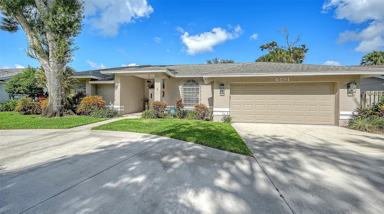 4494 Diamond Cir., Sarasota, FL 34233