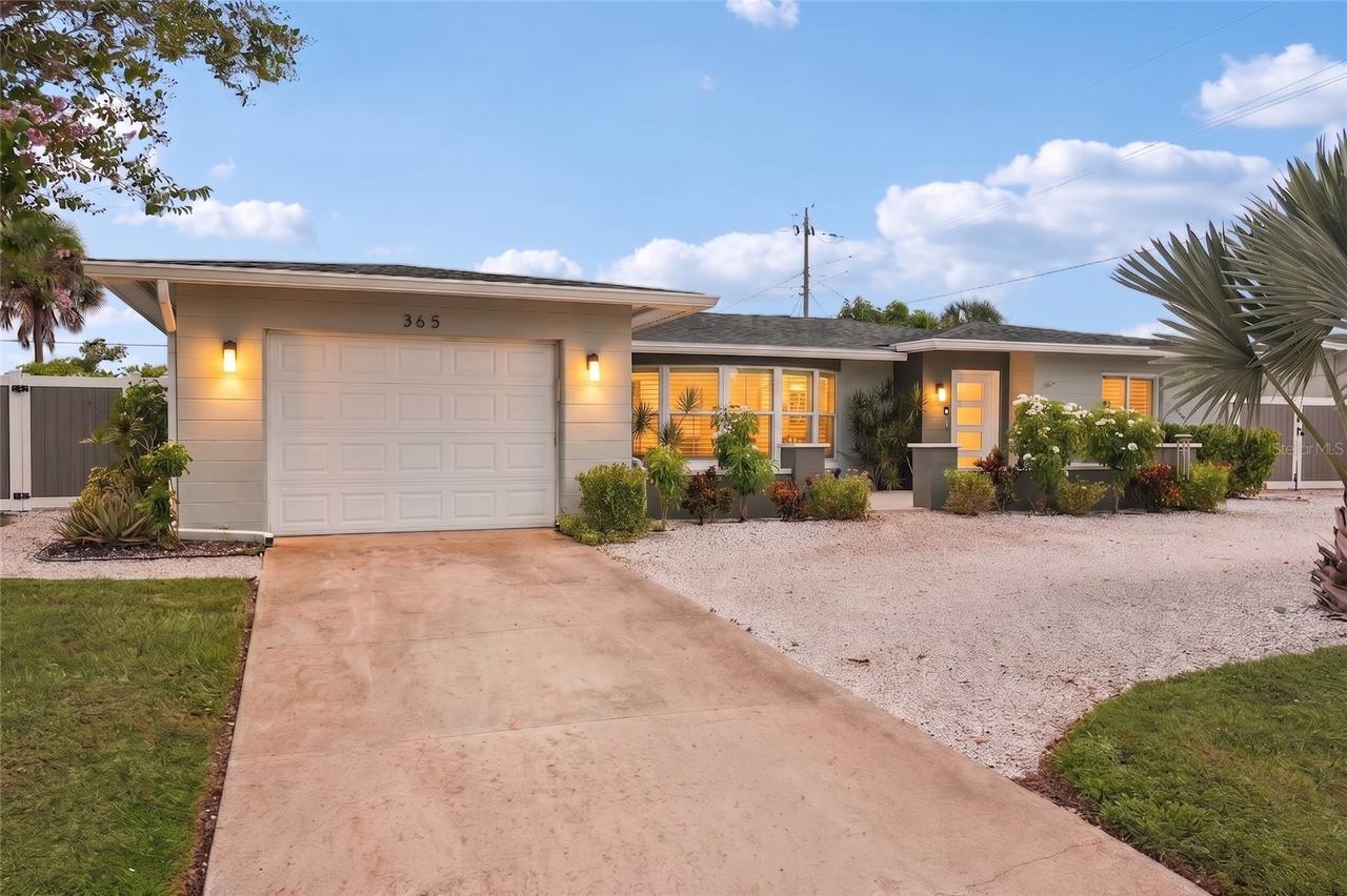 365 Shamrock Blvd., Venice, FL 34293