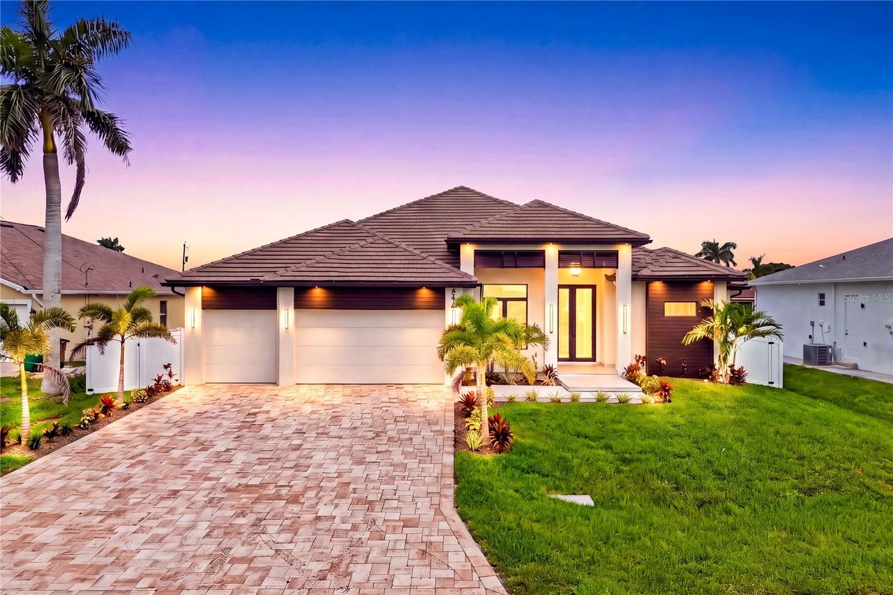 114 SW 36th Pl., Cape Coral, FL 33991
