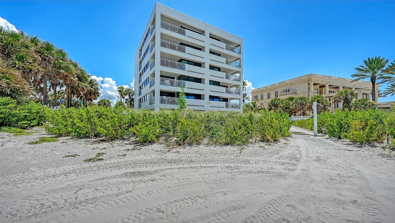 1001 Point Of Rocks Rd. #310, Sarasota, FL 34242