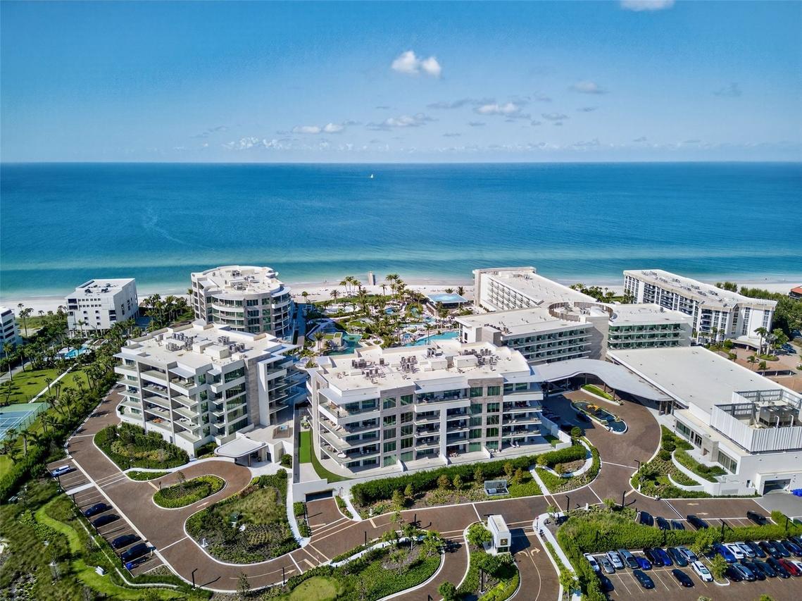 1591 Gulf Of Mexico Dr. #312, Longboat Key, FL 34228