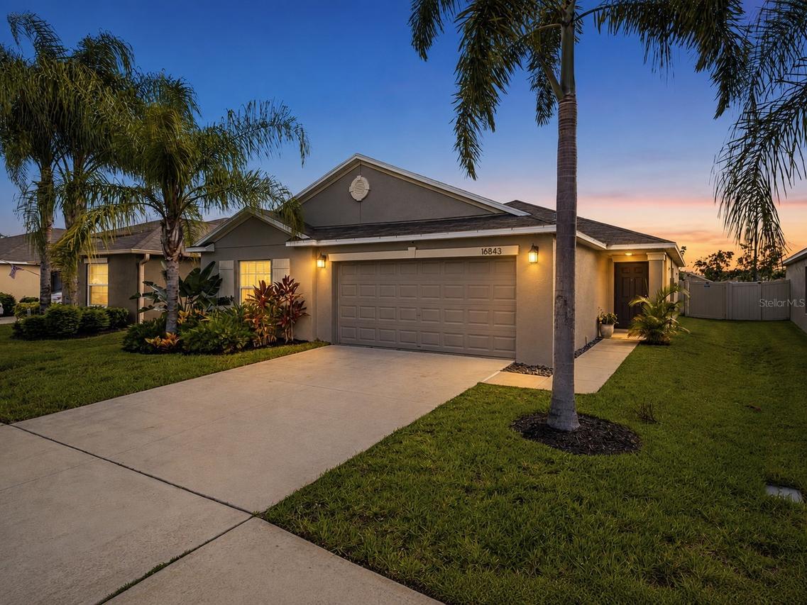 16843 Peaceful Valley Dr., Wimauma, FL 33598