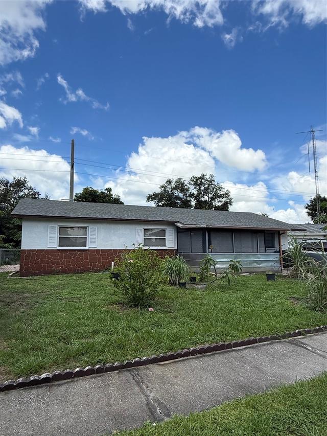 3305 Joe Louis Dr., Sarasota, FL 34234