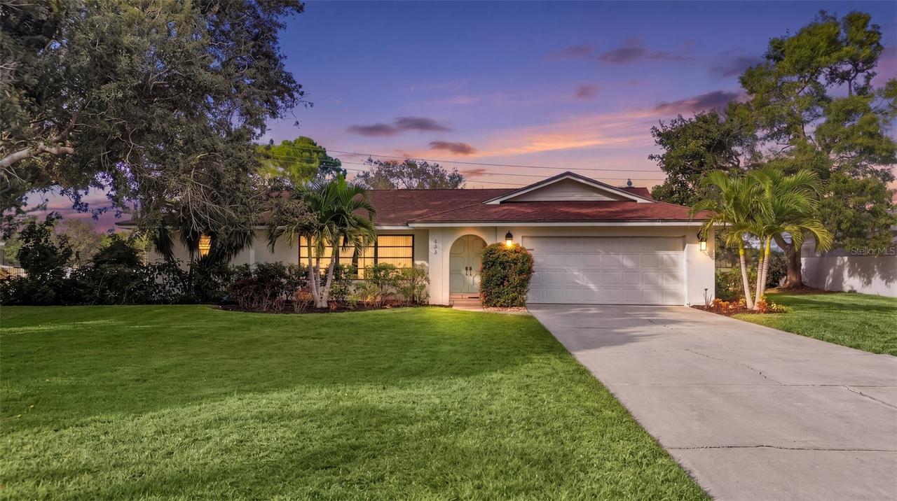 433 Whitfield Ave., Sarasota, FL 34243