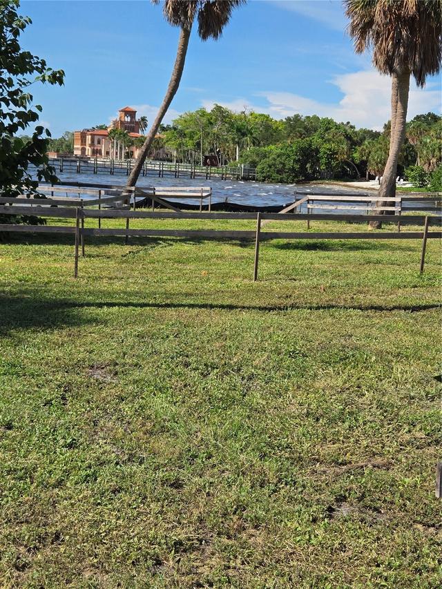 333 N. Shore Dr., Sarasota, FL 34234