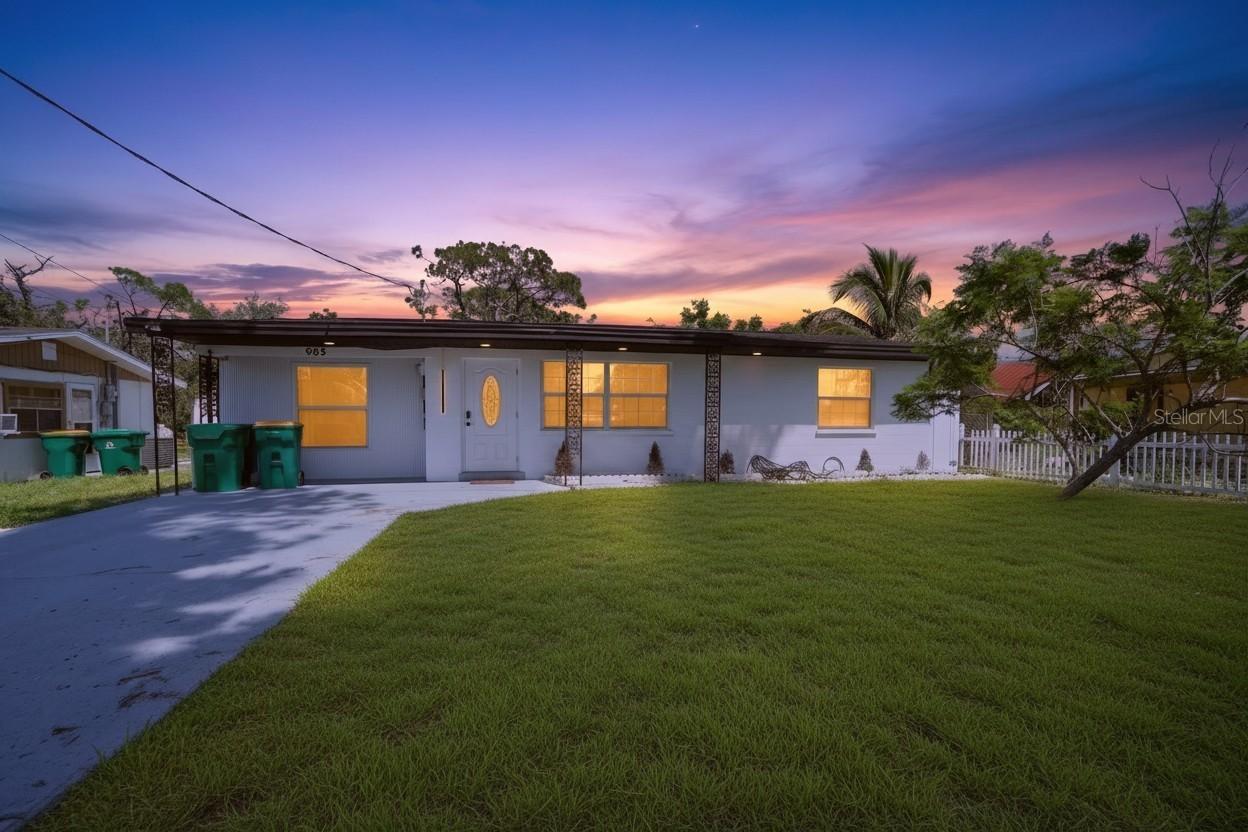 985 Liberty St., Englewood, FL 34223