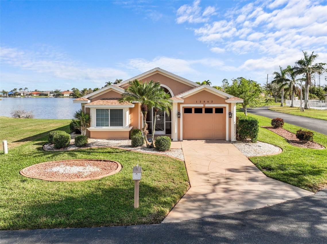 12962 SW Doug Dr., Lake Suzy, FL 34269
