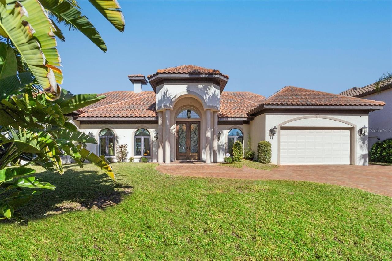 4937 Oxford Dr., Siesta Key, FL 34242