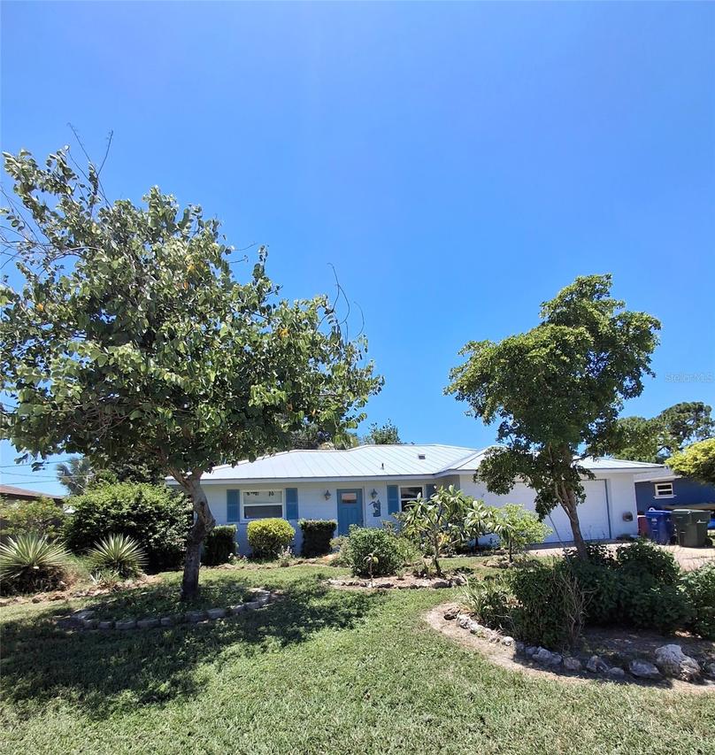 135 Englewood Heights Rd., Englewood, FL 34223