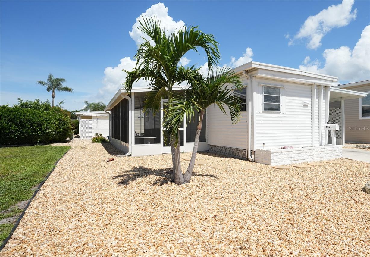 251 Southwinds Dr., Sarasota, FL 34231