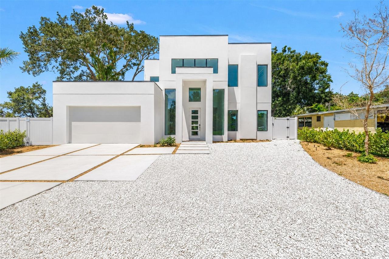 2345 Temple St., Sarasota, FL 34239