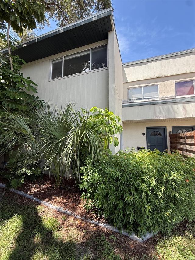 6814 Whitman Pl., Sarasota, FL 34243