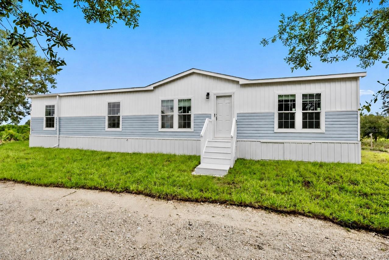 16918 NW 264th St., Okeechobee, FL 34972