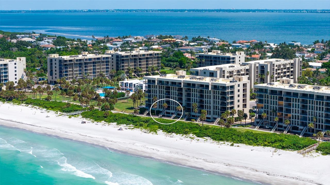 1055 Gulf Of Mexico Dr. #105, Longboat Key, FL 34228
