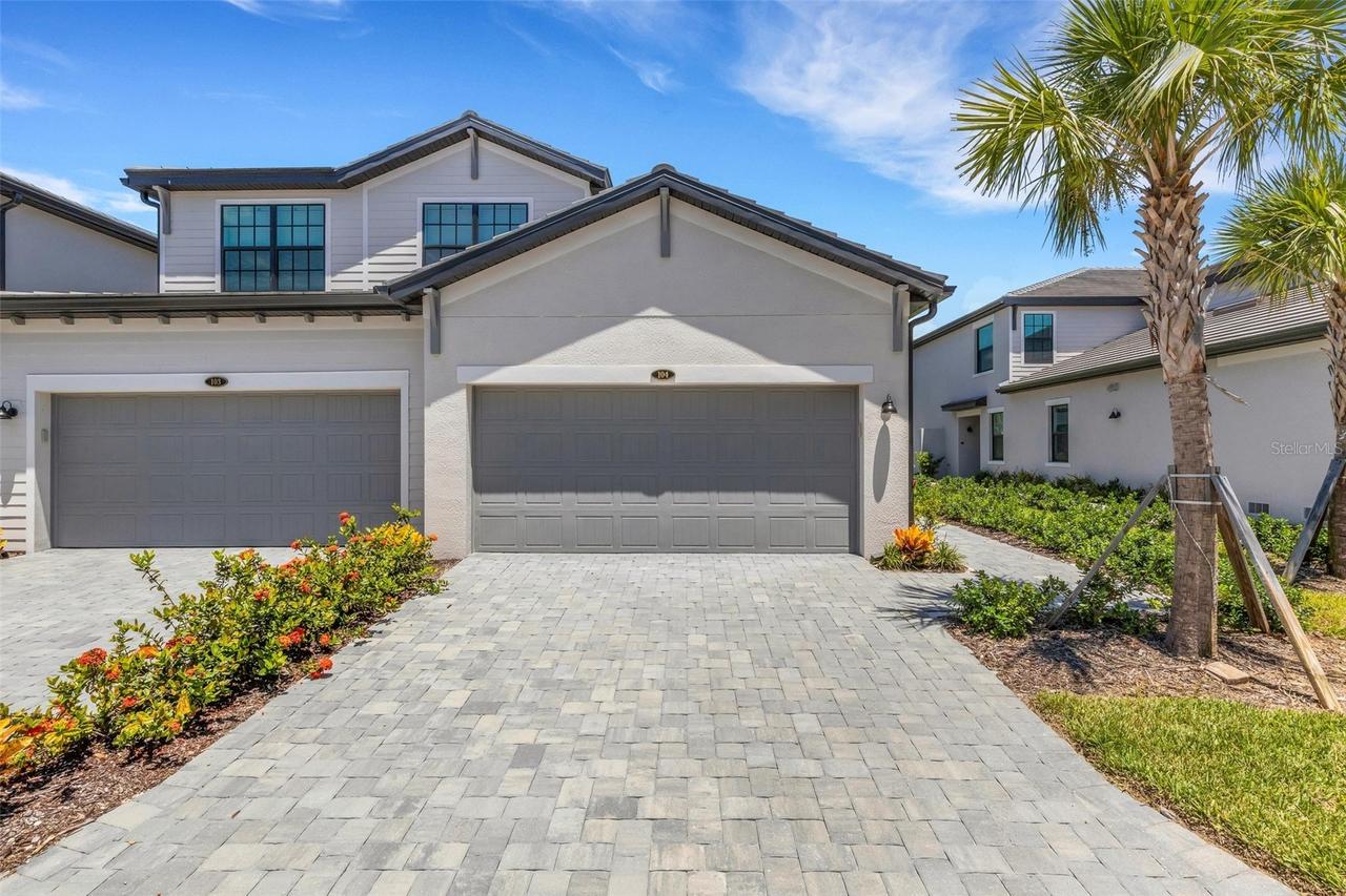 5624 Summit Pointe Cir. #104, Bradenton, FL 34210