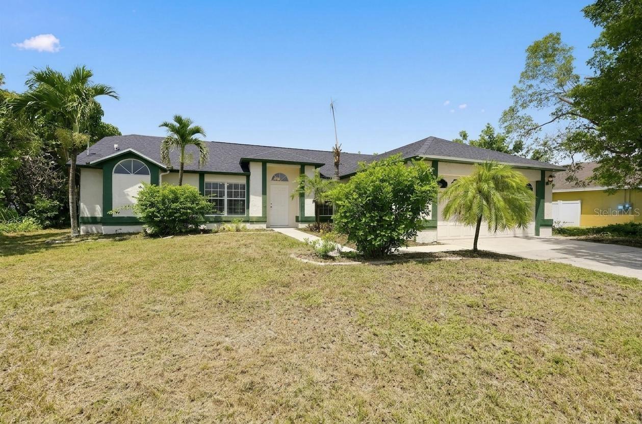 1325 SW 25th Ter., Cape Coral, FL 33914