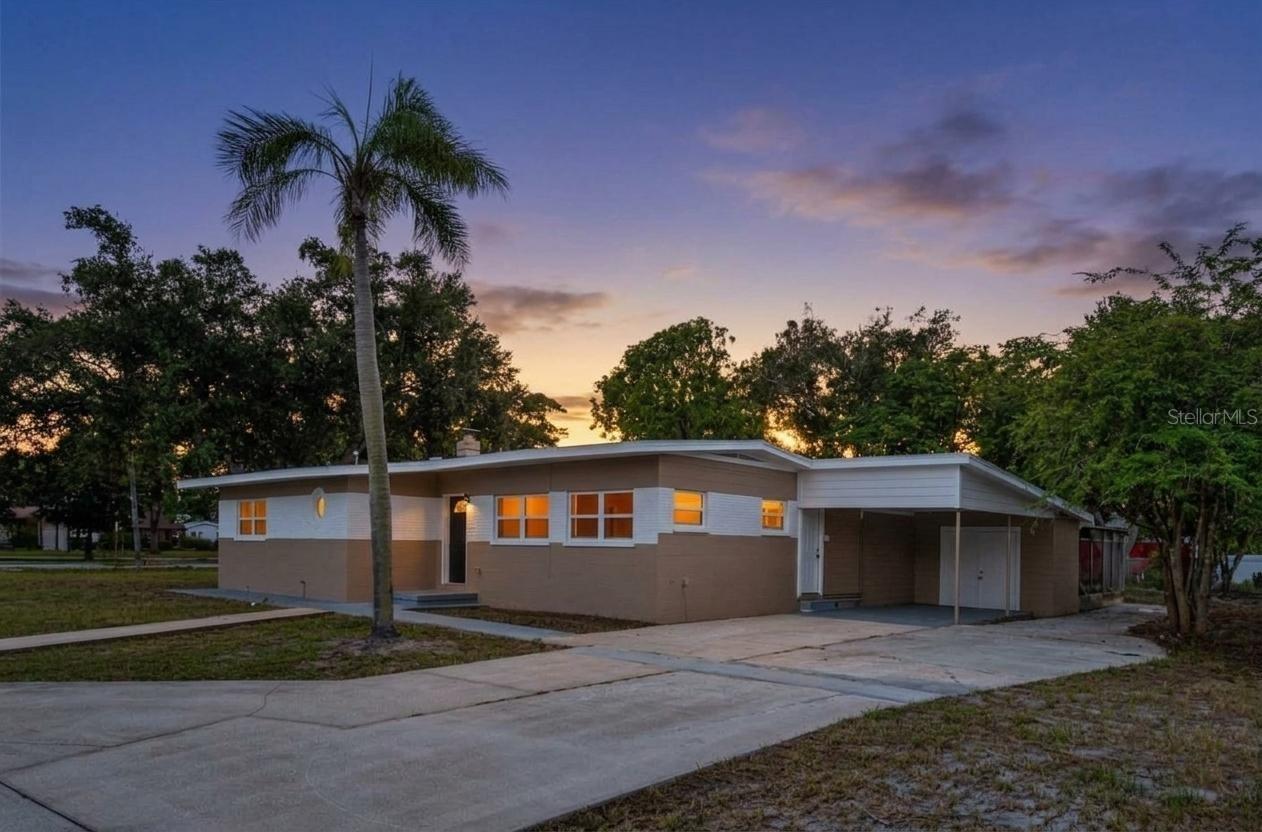 5131 Aragon Way, St Petersburg, FL 33705