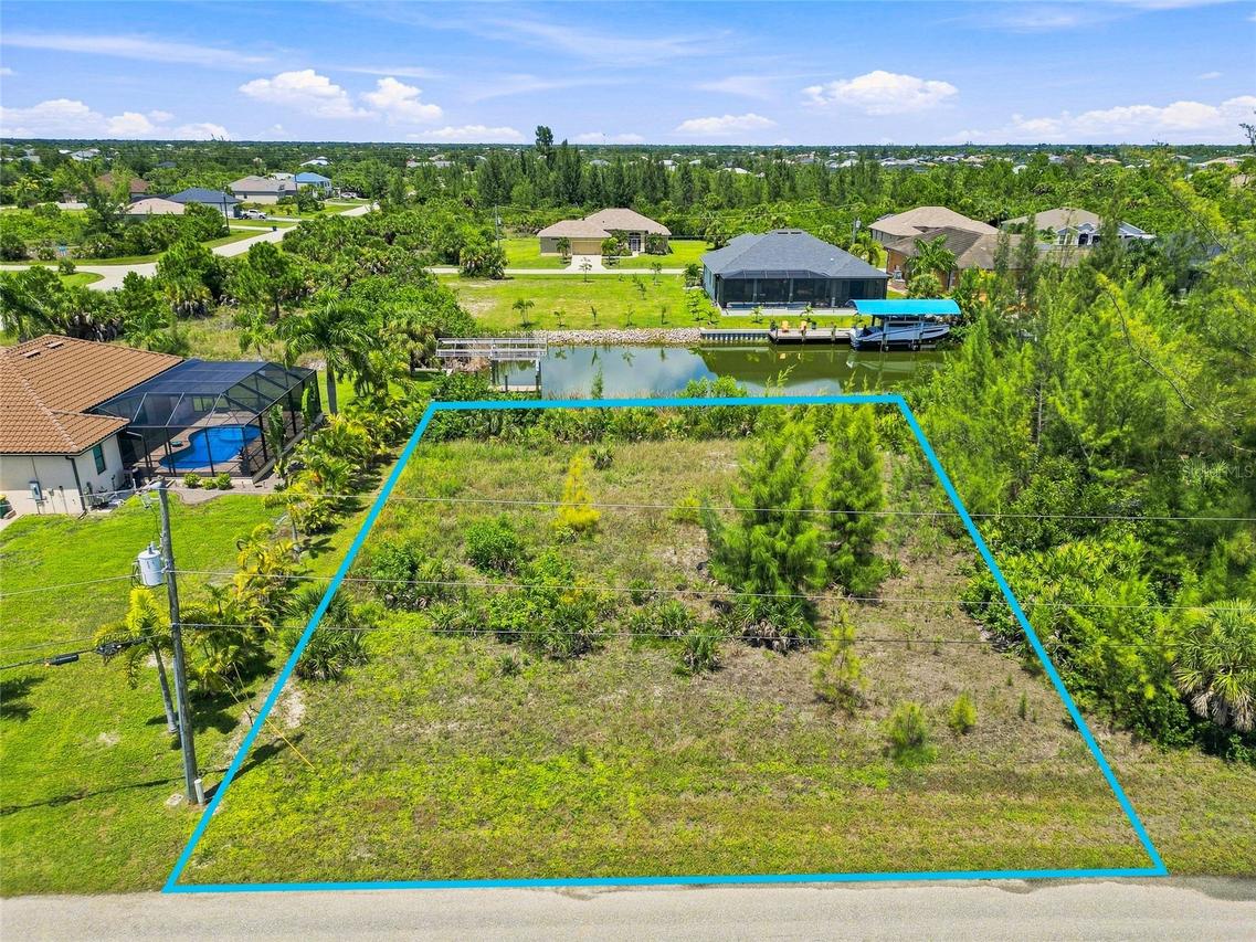10462 Poughkeepsie Cir., Port Charlotte, FL 33981