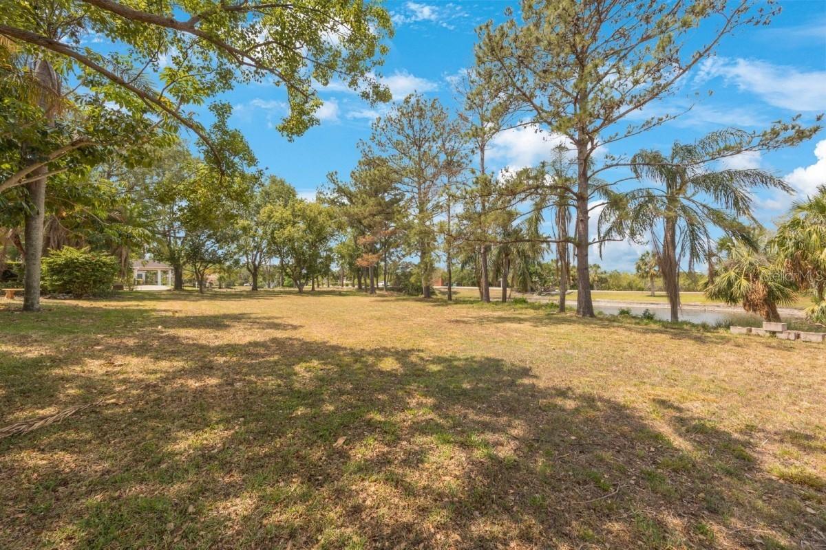 Lot #24 Sail Harbor Circle Ln., Tarpon Springs, FL 34689