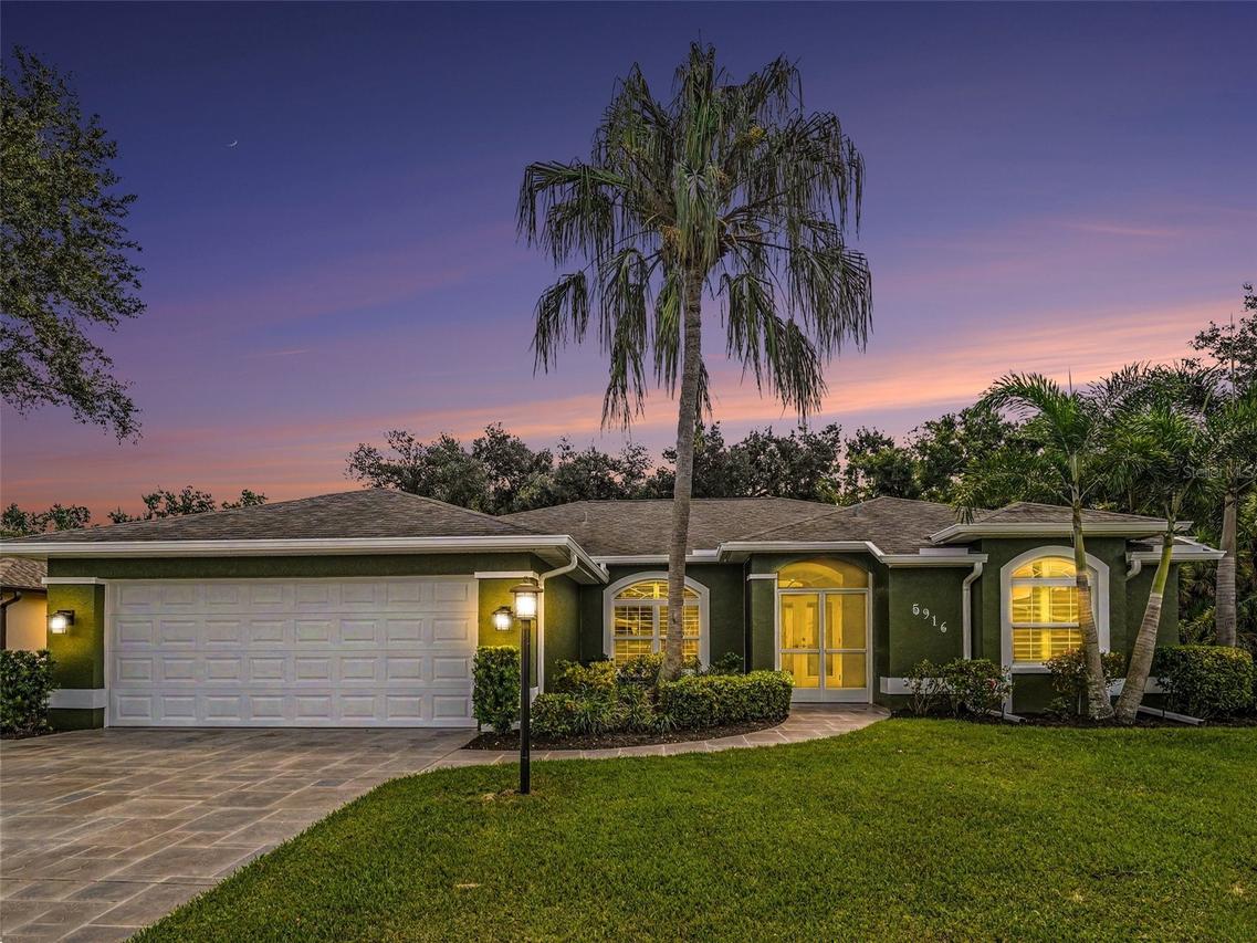 5916 68th Dr., Palmetto, FL 34221