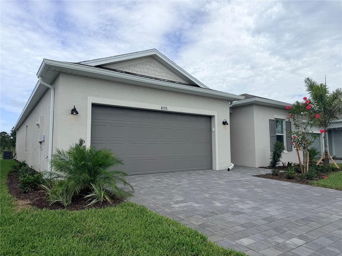 8176 Saint Kitts Cir., Englewood, FL 34224