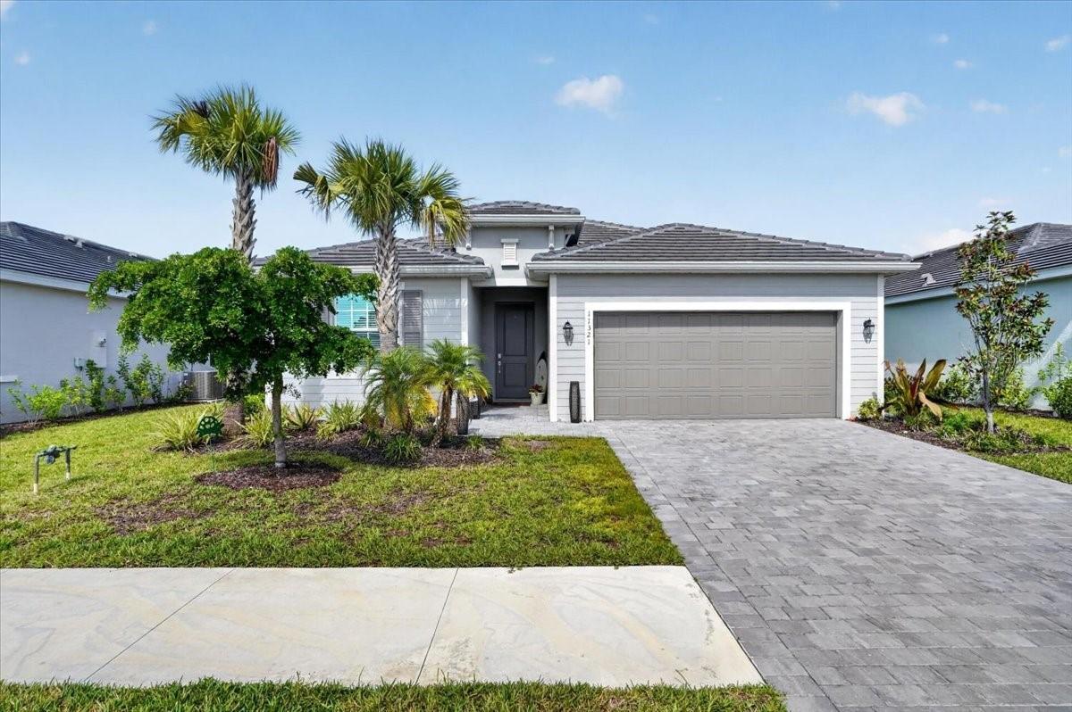 11321 Pinot Dr., Venice, FL 34293