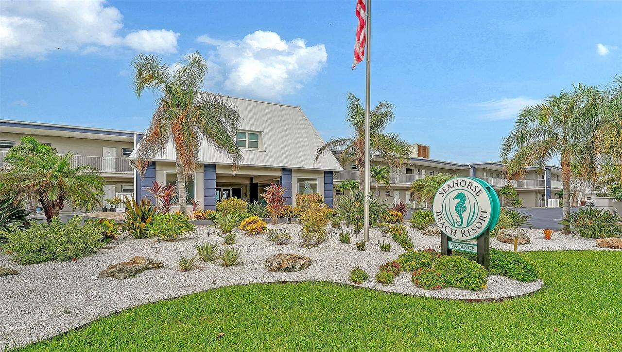 3453 Gulf Of Mexico Dr. #200, Longboat Key, FL 34228