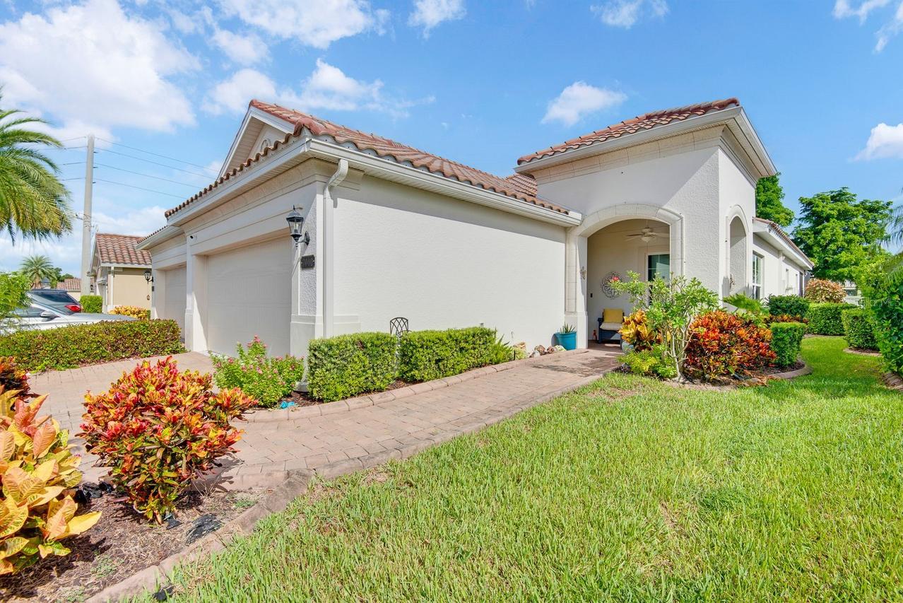 7010 Playa Bella Dr., Bradenton, FL 34209