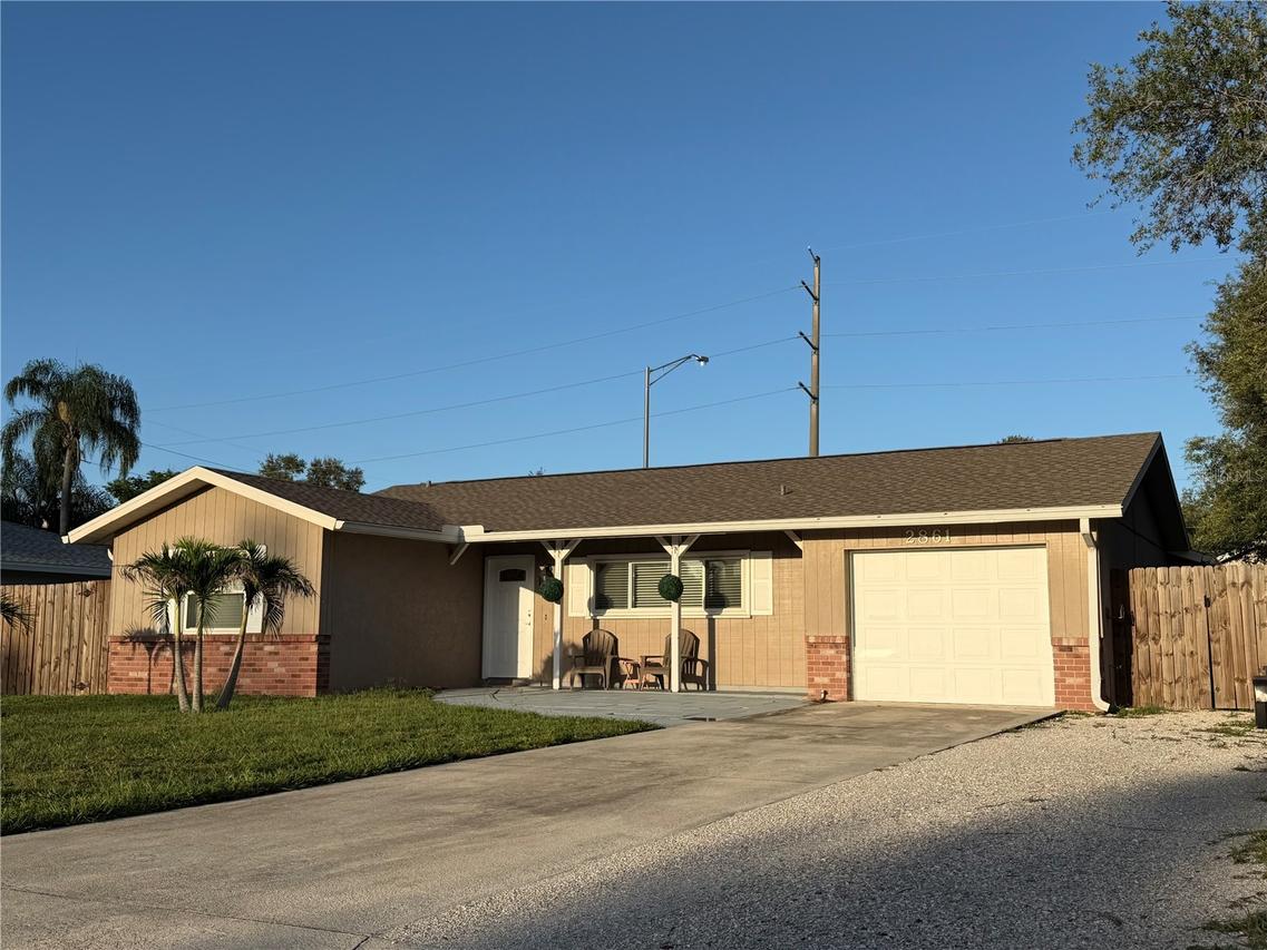 2861 Indianwood Dr., Sarasota, FL 34232