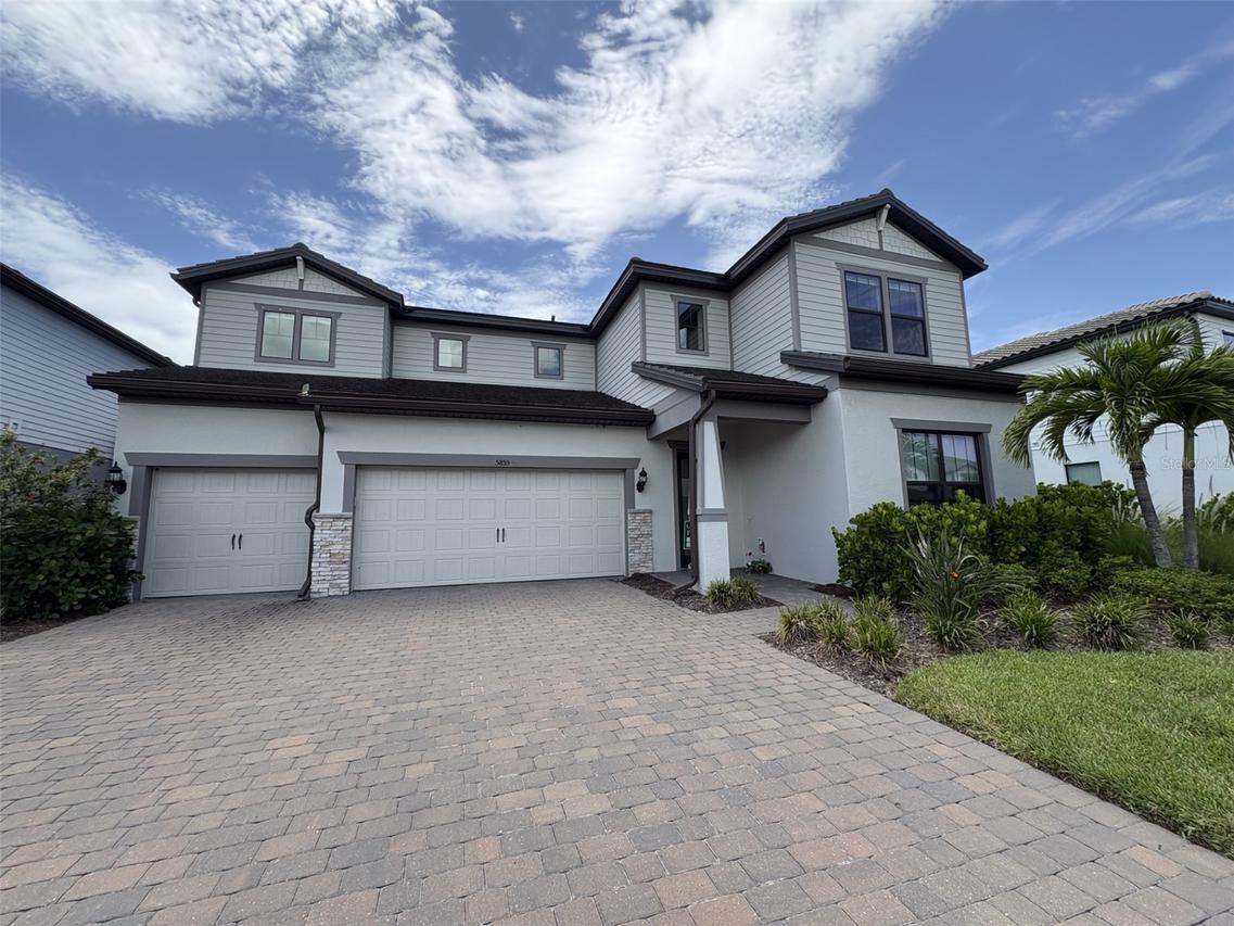 5855 Silverside Pine Ct., Bradenton, FL 34211