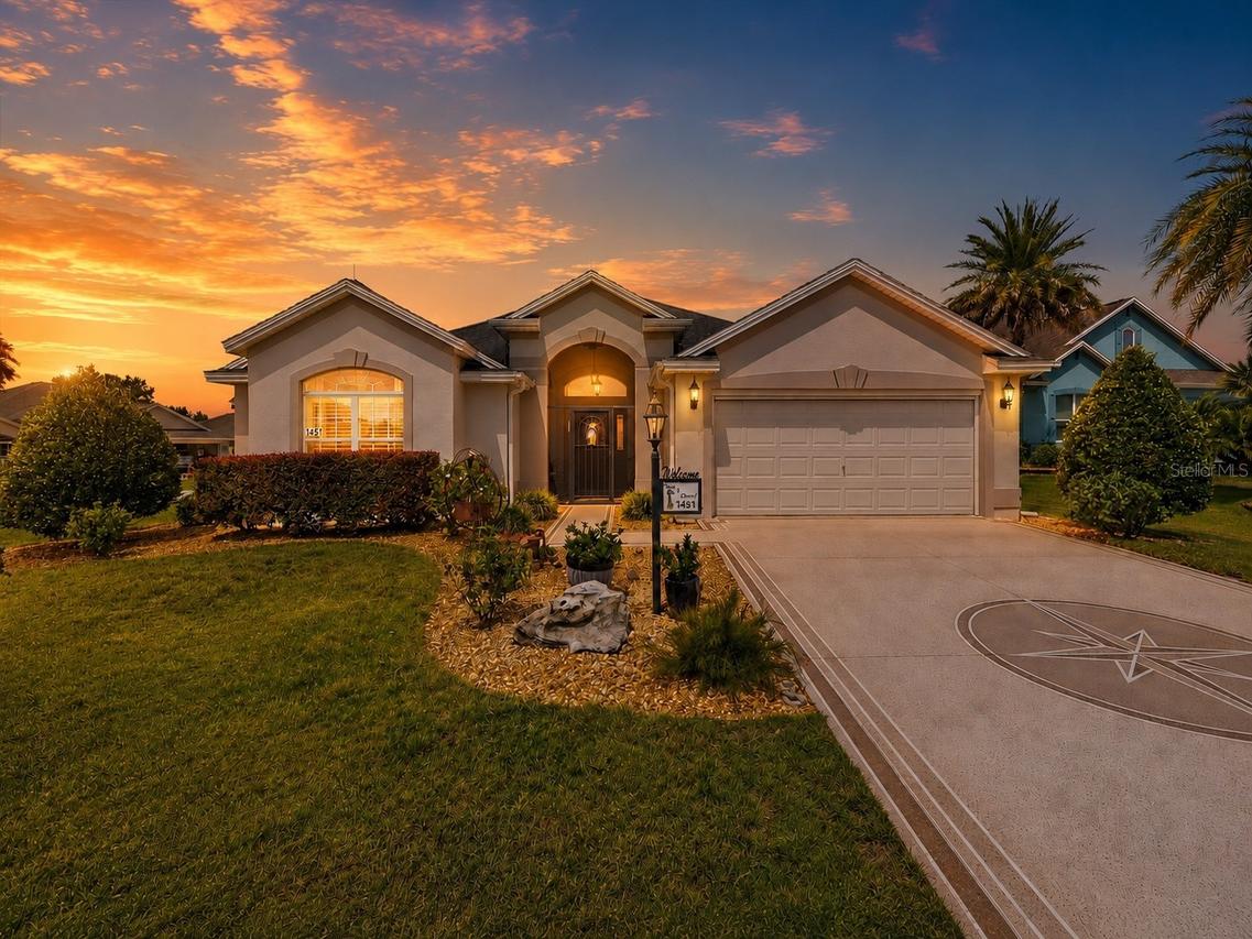 1451 Luckett Ct., The Villages, FL 32163