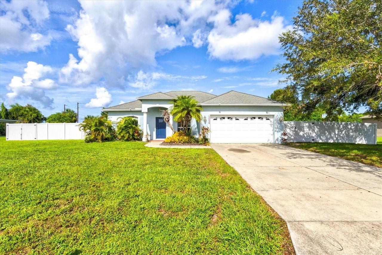 1505 22nd Ave., Palmetto, FL 34221